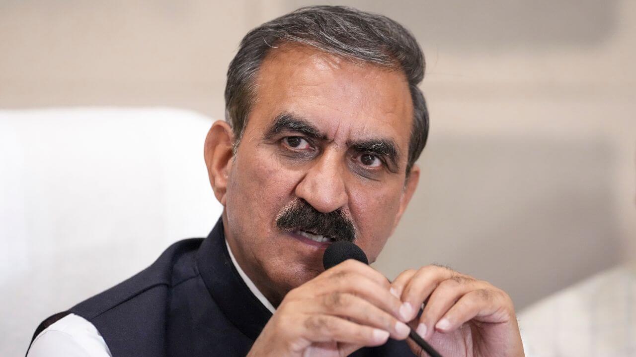 भारी बारिश से तबाह हिमाचल प्रदेश, पूरा राज्य आपदा प्रभावित क्षेत्र घोषित