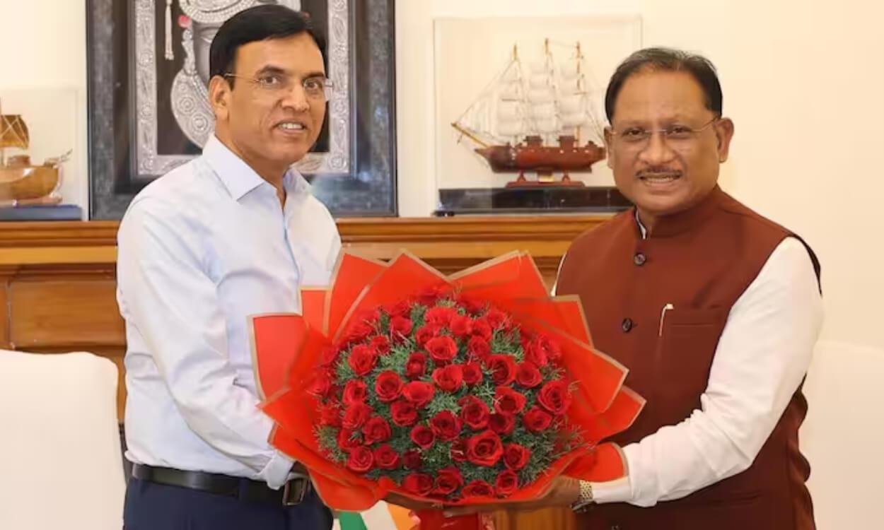 केंद्रीय मंत्री मनसुख मांडविया से मिले CM विष्णु देव साय, बस्तर ओलंपिक को मिला ‘खेलो इंडिया’ का दर्जा