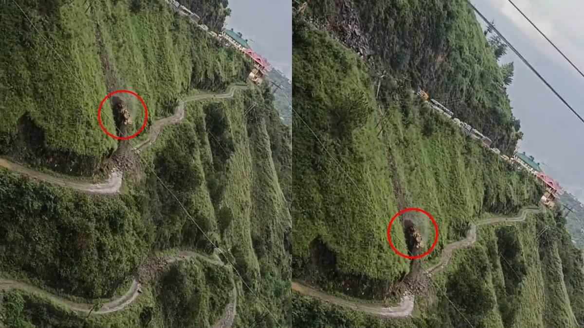 शिमला में जेसीबी खाई में गिरी, चालक की मौत, भारी बारिश से तबाही