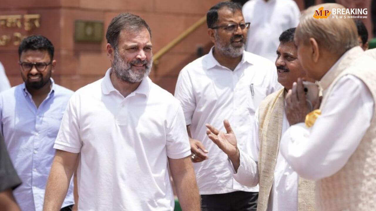 मतदाता अधिकार यात्रा, राहुल गांधी फिर उतरेंगे सड़कों पर, इस बार बिहार में SIR को लेकर हल्लाबोल