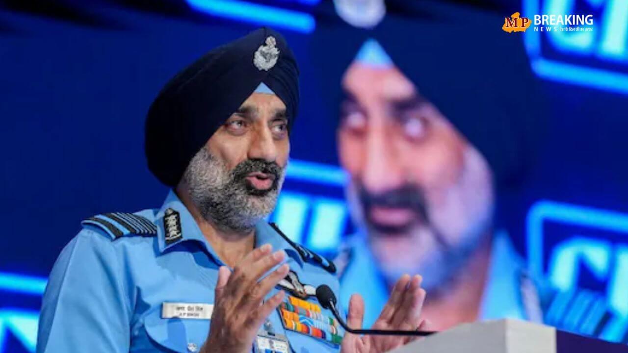 भारत ने 300 किलोमीटर दूर से पाकिस्तानी विमान को मार गिराया, अब तक का सबसे लंबा रिकॉर्ड; एयर चीफ मार्शल ने बताया