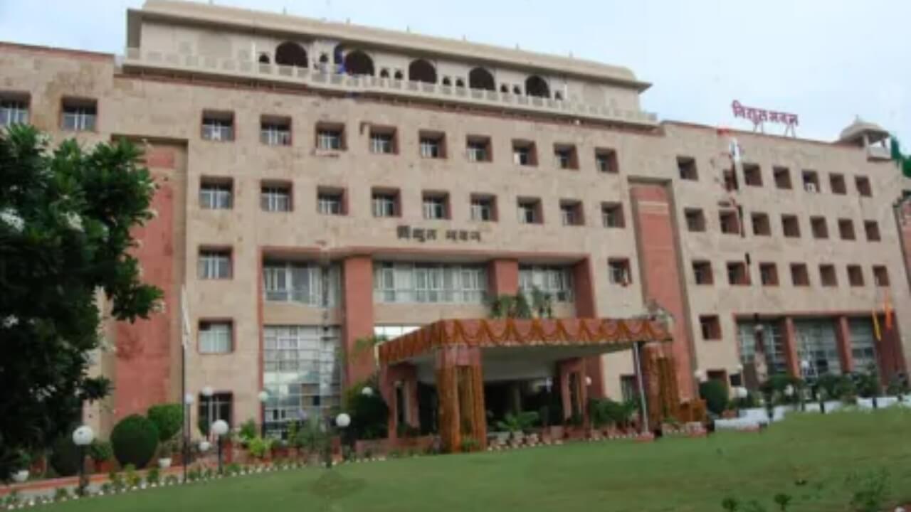 जयपुर डिस्कॉम में ‘डिजिटल घोटाला’! लाखों खर्च कर ऐप बनाया, लेकिन इंजीनियरों ने क्यों नहीं किया इस्तेमाल?