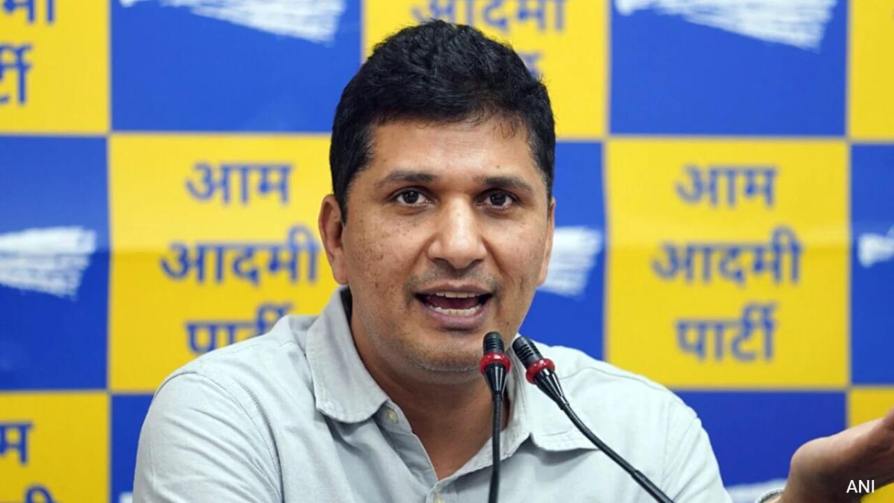 दिल्ली में बीजेपी सरकार का एक साल पूरा, AAP नेता सौरभ भारद्वाज ने ‘फर्जीवाड़ा दिवस’ बताकर चुनाव में धांधली के लगाए आरोप