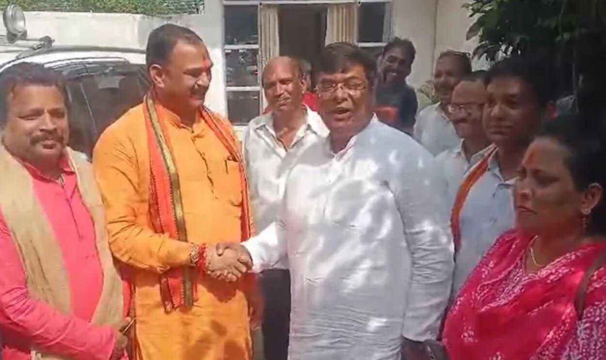 मनेंद्रगढ़: डीएफओ मनीष कश्यप विवाद पर भाजपा जनप्रतिनिधियों का हंगामा, तबादले की मांग तेज