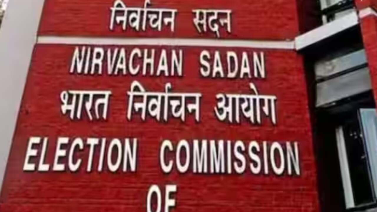 बिहार में चुनावी हलचल! 7.24 करोड़ मतदाताओं में से 99.11% के दस्तावेज मिले, चुनाव आयोग का बड़ा खुलासा।