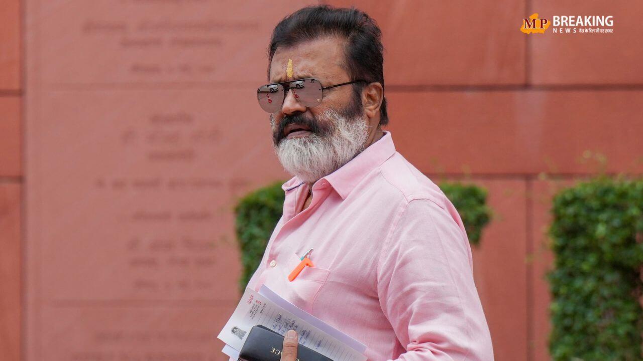 ‘सांसद सुरेश गोपी लापता हैं, मेयर भी नहीं कर पा रहे संपर्क’, पुलिस स्टेशन में शिकायत दर्ज