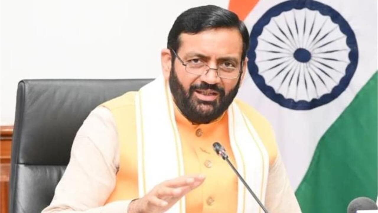 58 वर्ष से अधिक आयु के दिव्यांग कर्मचारियों की सेवाएं की जाएंगी समाप्त, वित्त विभाग ने जारी किया ये आदेश