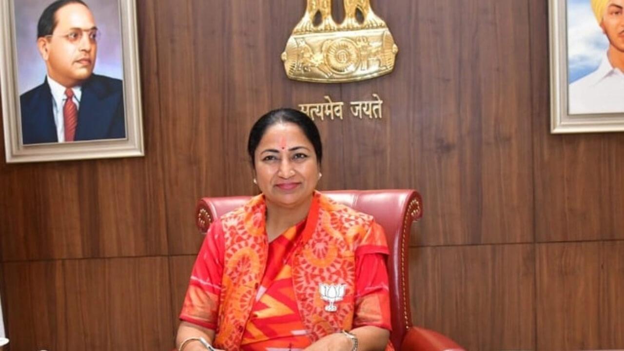 भारत मंडपम में दिल्ली बुक फेयर शुरू, सीएम रेखा गुप्ता ने किया उद्घाटन