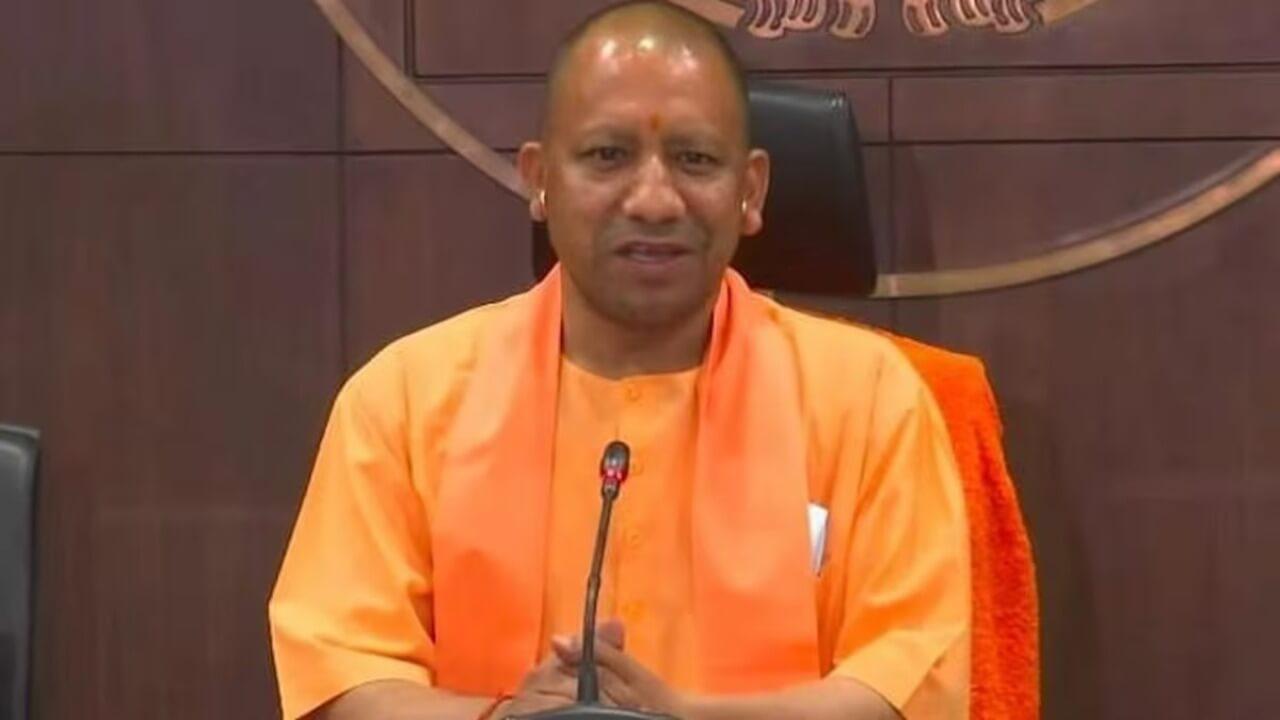 सीएम योगी ने केंद्रीय बजट को बताया दूरदर्शी, विकासोन्मुखी और समावेशी, कहा ‘नेशन फर्स्ट और कर्तव्यबोध की भावना से बनाया गया’