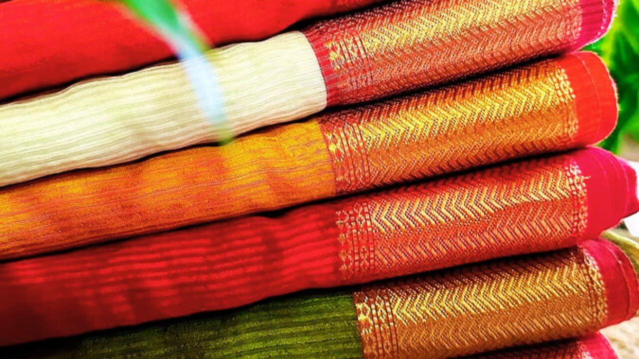 पीएम मोदी बोले “पीएम मित्र पार्क से आगे बढ़ेगी देवी अहिल्याबाई की विरासत”, जानिए माहेश्वरी साड़ी का इतिहास और विशेषताएं