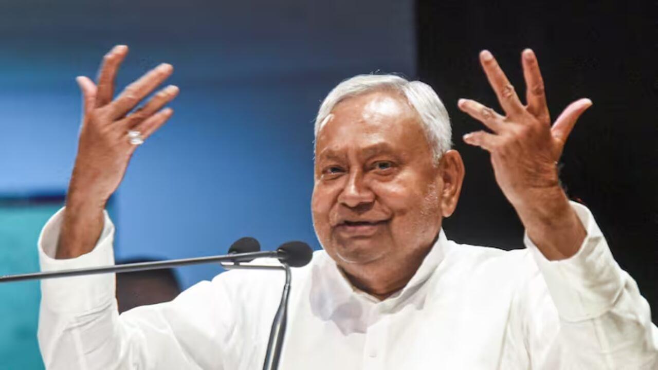 बिहार में सियासी हलचल: जदयू के कद्दावर नेता ने छोड़ा साथ, कांग्रेस में हुए शामिल