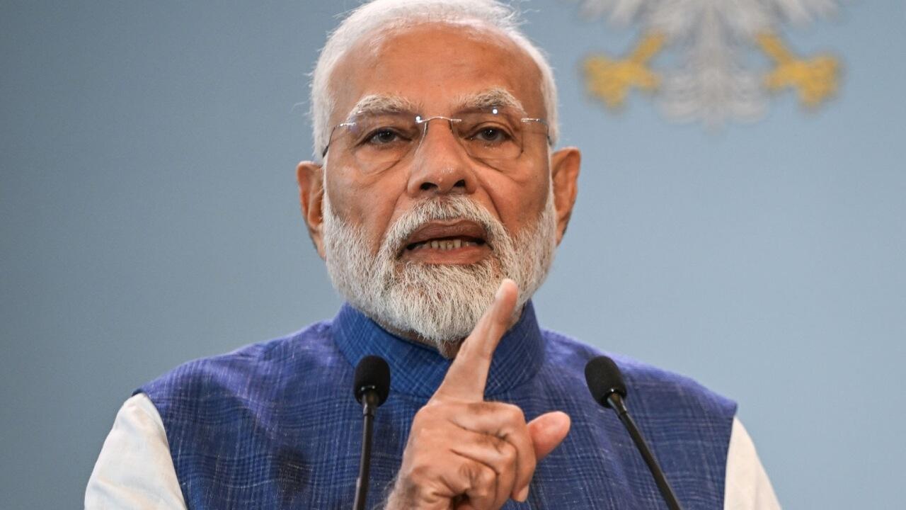 बिहार चुनाव 2025: एयरपोर्ट, वंदे भारत, नई रेल लाइन, बिहार को फिर बड़ी सौगात देने आ रहे PM मोदी