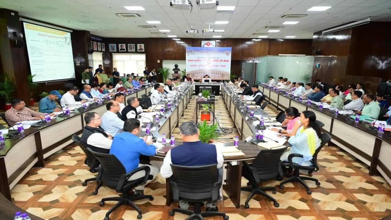 देहरादून: राज्य स्तरीय दिशा समिति की पहली बैठक, सीएम धामी ने की अध्यक्षता