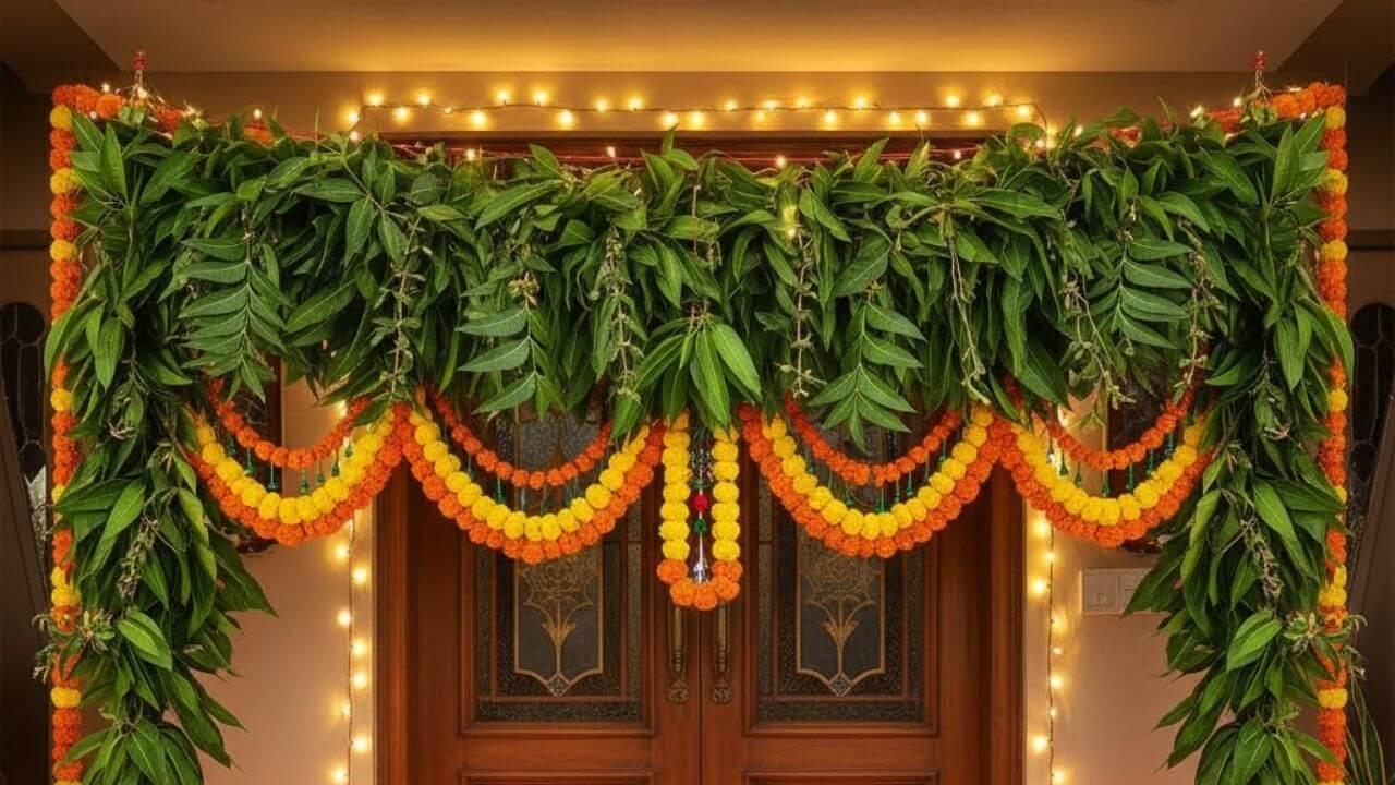 दिवाली पर सिर्फ आम के पत्ते नहीं, बल्कि इन पत्तों की तोरण भी दे सकती है शुभ परिणाम, जानें महत्त्व