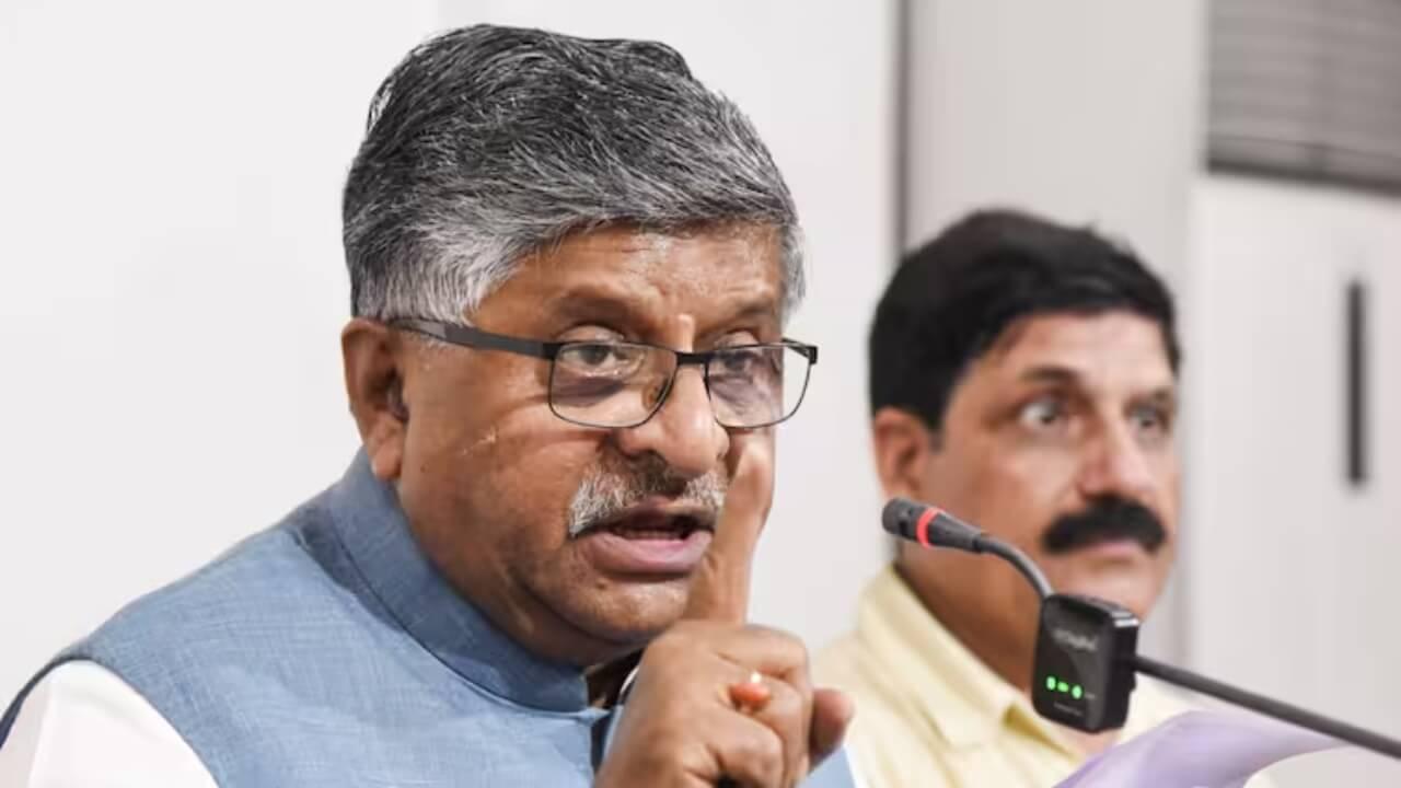 बिहार चुनावी जंग में रविशंकर प्रसाद का पलटवार, बोले- तेजस्वी यादव को सीएम बनने का सपना अब भी नहीं गया