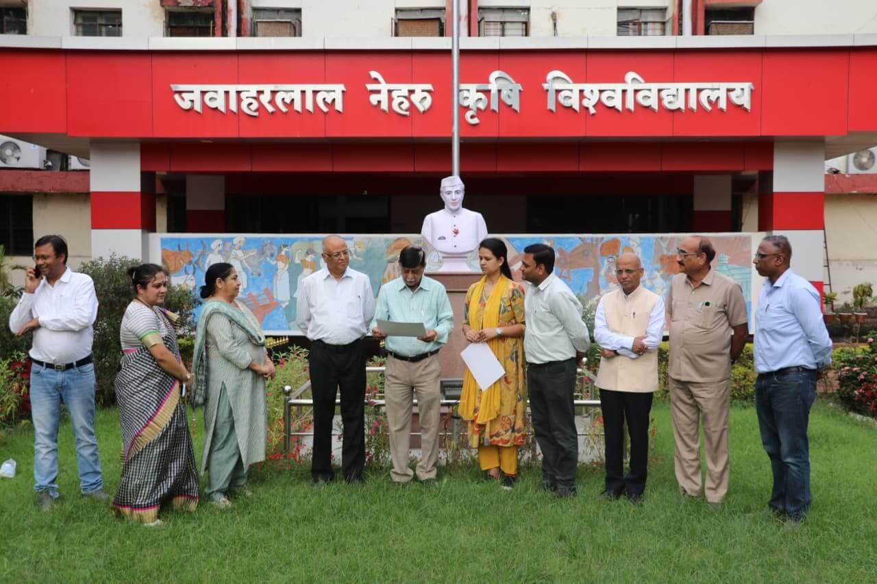 जवाहरलाल नेहरू कृषि विश्वविद्यालय जबलपुर के शोधकर्ताओं ने अंतर्राष्ट्रीय मंच पर बिखेरी अपनी चमक