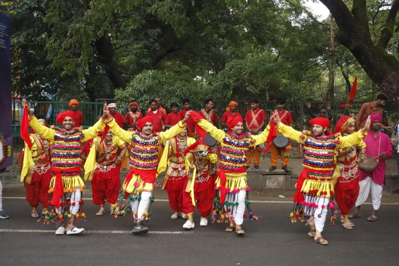 70वां मध्‍यप्रदेश स्‍थापना दिवस समारोह: भोपाल में गूंजा ‘’अभ्‍युदय मध्‍यप्रदेश’’ का उद्घोष, लोक जनजातीय संस्‍कृति, परम्‍पराओं और रंगों से सजा शहर