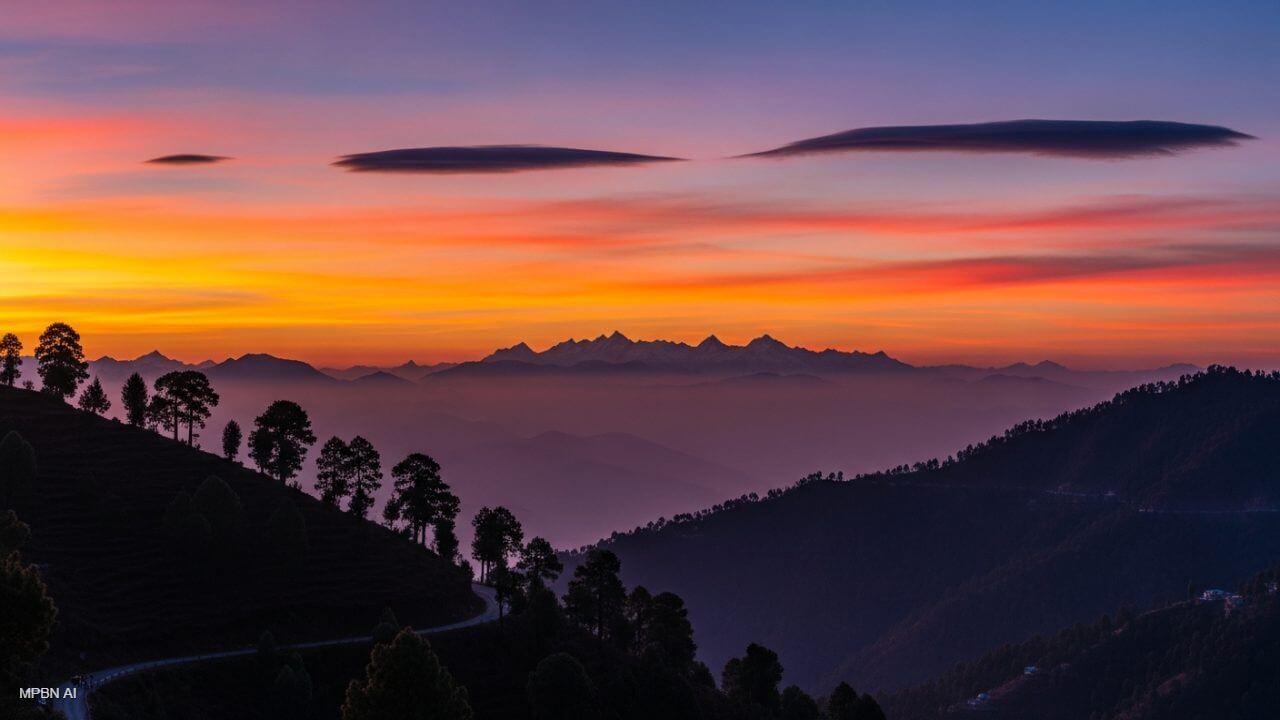 नवंबर-दिसंबर में ट्रिप पर जाने का है प्लान, दिल जीत लेगी इन 5 हिल स्टेशन की सुहानी शाम