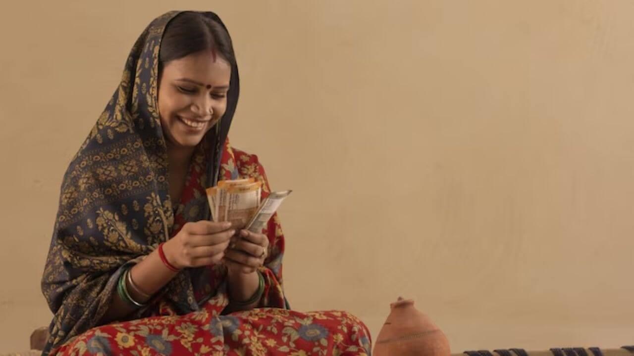 महिलाएं जल्दी करें अपना अकाउंट चेक.. खाते में पहुंचे 10-10 हजार रुपए, मुख्यमंत्री ने की राशि ट्रांसफर