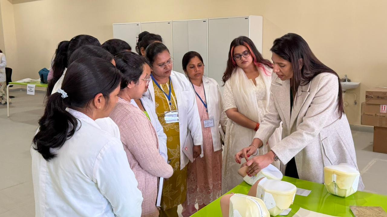 अब उपस्वास्थ्य केंद्रों पर हो सकेगी सर्वाइकल कैंसर की प्रारंभिक जाँच, आपात कालीन सेवाएं भी होंगी मज़बूत