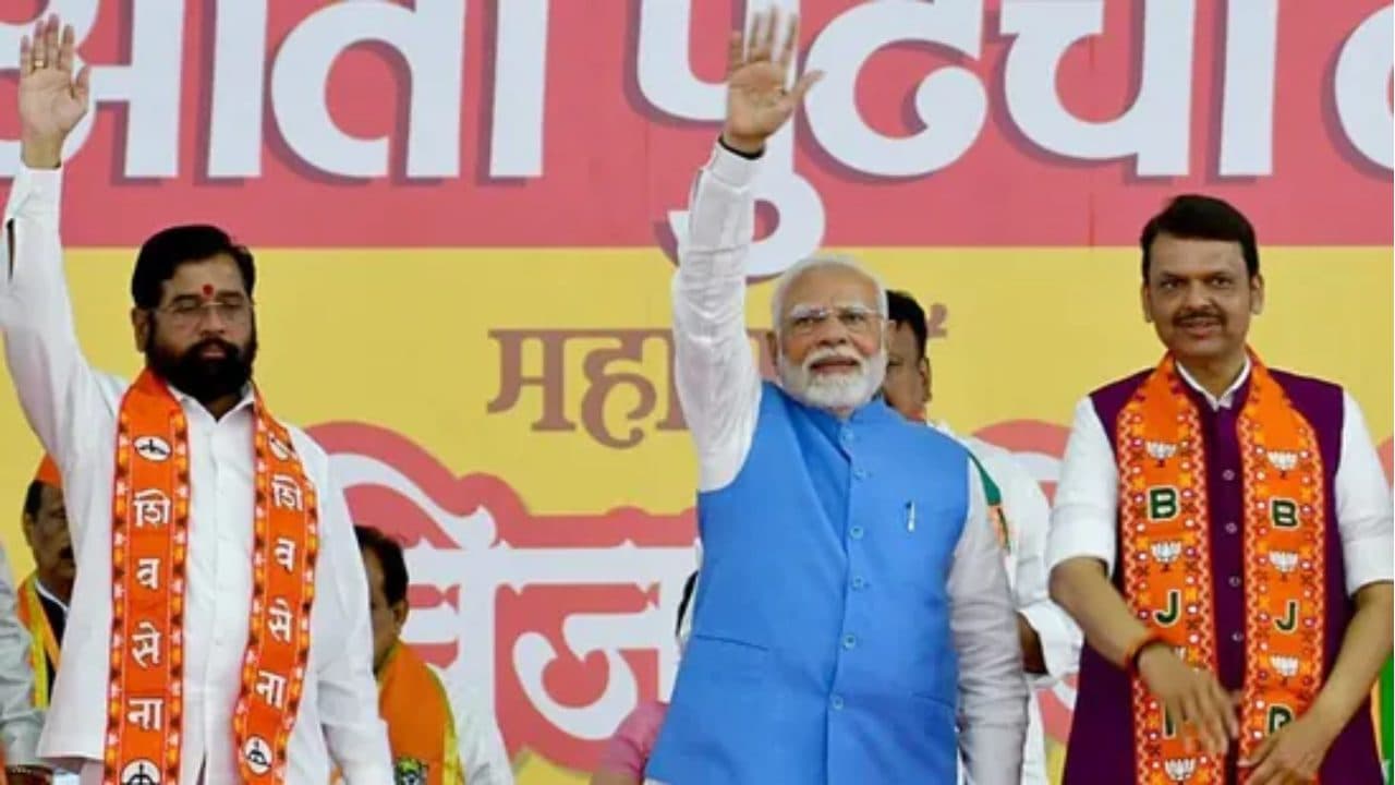 महाराष्ट्र निकाय चुनाव में महायुति की प्रचंड जीत, प्रधानमंत्री मोदी ने जनता का जताया आभार, शाह-योगी ने भी दी शुभकामनाएं