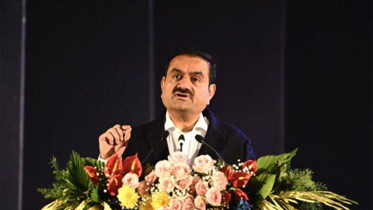 गौतम अडाणी ने की शरद पवार की जमकर तारीफ, युवाओं से कहा – ‘दुनिया बदल रही, कल के बीज एल्गोरिदम में बोए जाएंगे’