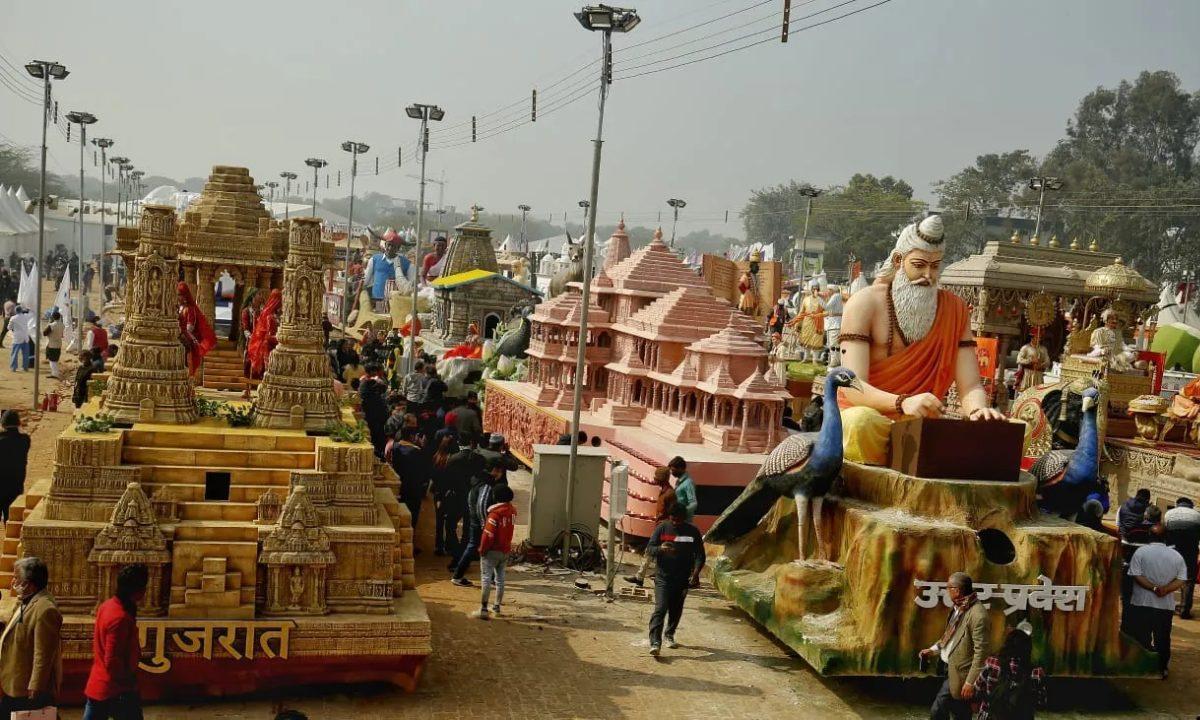 गणतंत्र दिवस परेड 2026: कर्तव्य पथ पर निकलेंगी कुल 30 भव्य झांकियां, जानिए इस बार क्या होगी इनकी थीम