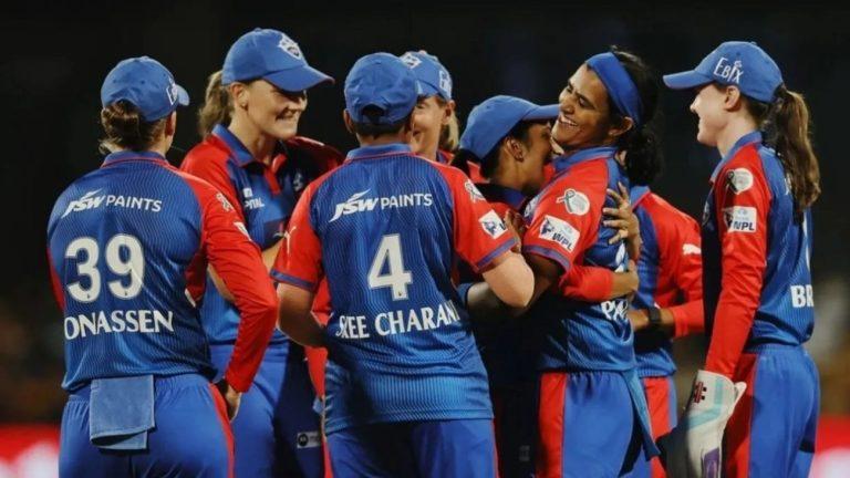 WPL 2026 में आज खेले जाएंगे दो मुकाबले, GG vs UPW और MI vs DC के बीच होगी टक्कर, जानिए कितनी बजे से शुरू होंगे मुकाबले?