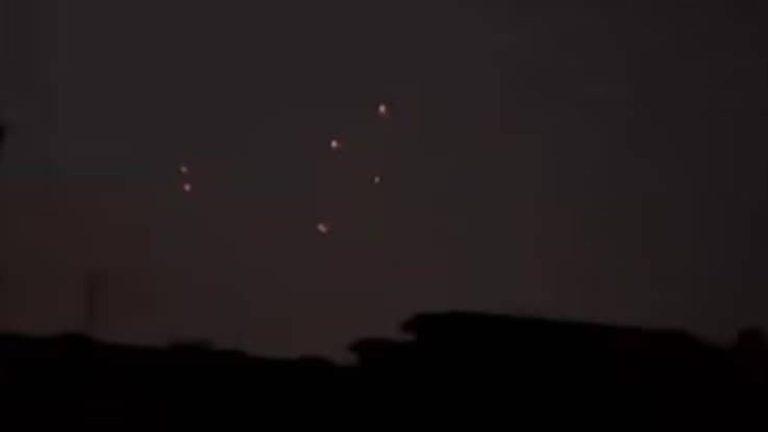 LoC पर फिर संदिग्ध पाकिस्तानी ड्रोन की दस्तक! राजौरी-सांबा समेत कई इलाकों में हलचल, सेना ने की जवाबी फायरिंग