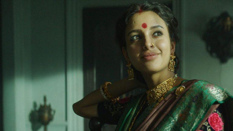 हॉरर फिल्में देखने के हैं शौकीन? Netflix पर इन 8 डरावनी फिल्मों का ले सकते हैं मजा!