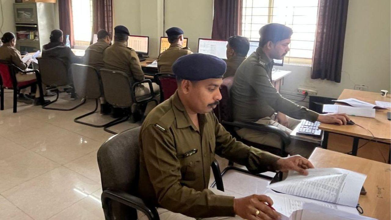 मुरैना: 2100 से ज्यादा आपराधिक रिकॉर्ड वालों के शस्त्र लाइसेंस होंगे निरस्त, SP ने कलेक्टर को भेजी सूची