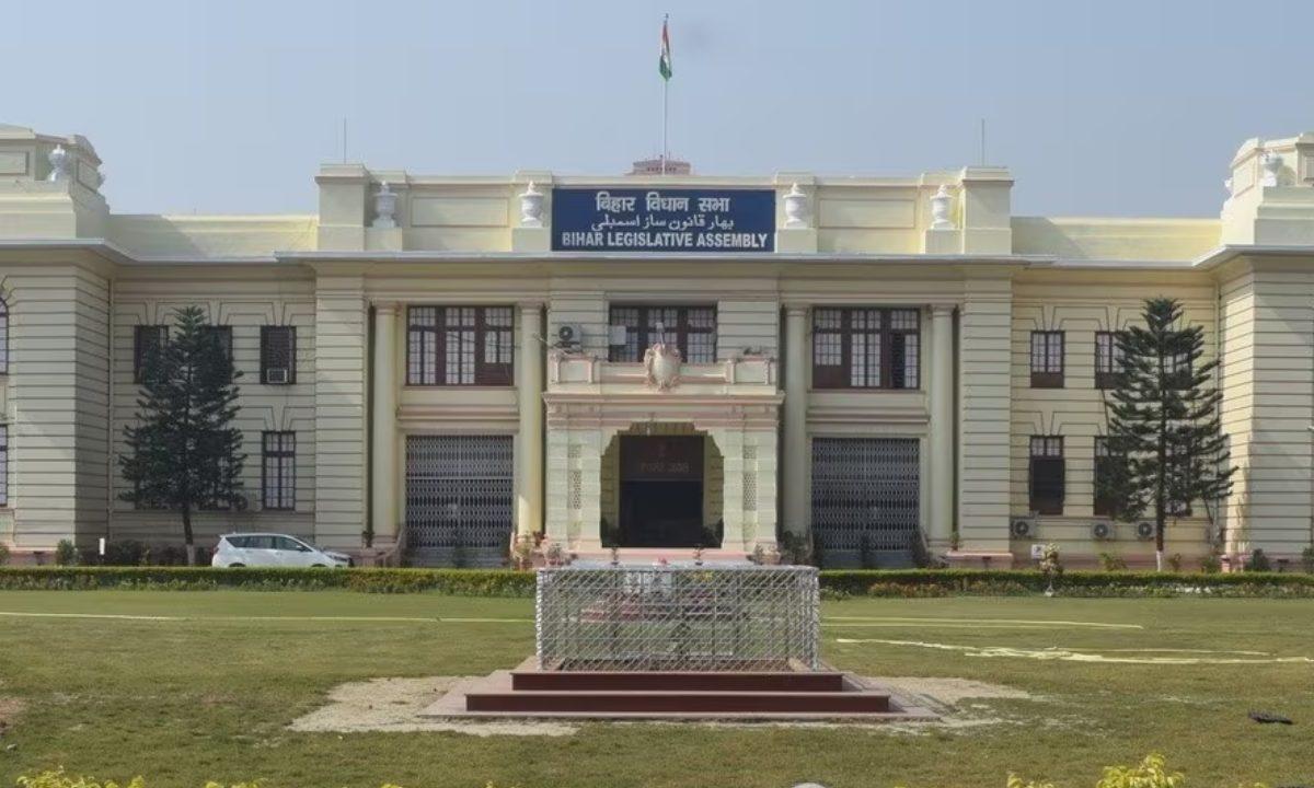 बिहार बजट सत्र 2026: 2 फरवरी से 27 फरवरी तक चलेगा विधानसभा सत्र, सरकार को घेरने की तैयारी में विपक्ष