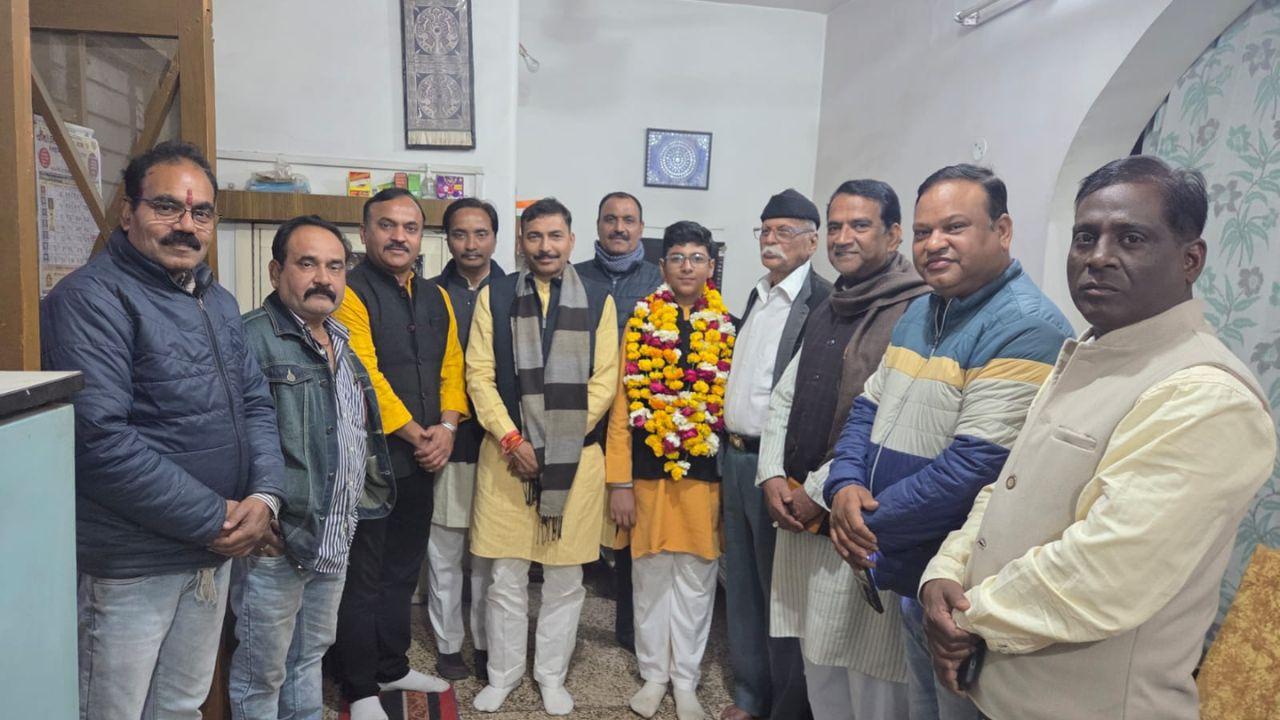 ग्वालियर निवासी कक्षा 7वीं के बच्चे को गणतंत्र दिवस परेड में देखने का मिला आमंत्रण, शहर के लोगों ने दी बधाई