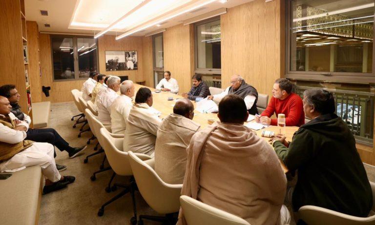 आगामी विधानसभा चुनाव की तैयारियां तेज, कांग्रेस की तमिलनाडु-पुडुचेरी के पार्टी नेताओं के साथ बैठक, कई अहम मुद्दों पर हुई चर्चा