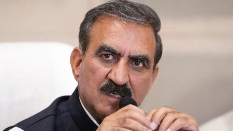 हिमाचल: CM सुक्खू को गणतंत्र दिवस पर मानव बम से उड़ाने की धमकी, शिमला DC कार्यालय को भेजा गया ईमेल