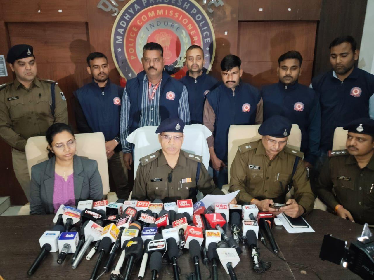क्राइम ब्रांच इंदौर की बड़ी कार्रवाई, 1 करोड़ रुपये की MD ड्रग्स के साथ तीन तस्कर गिरफ्तार