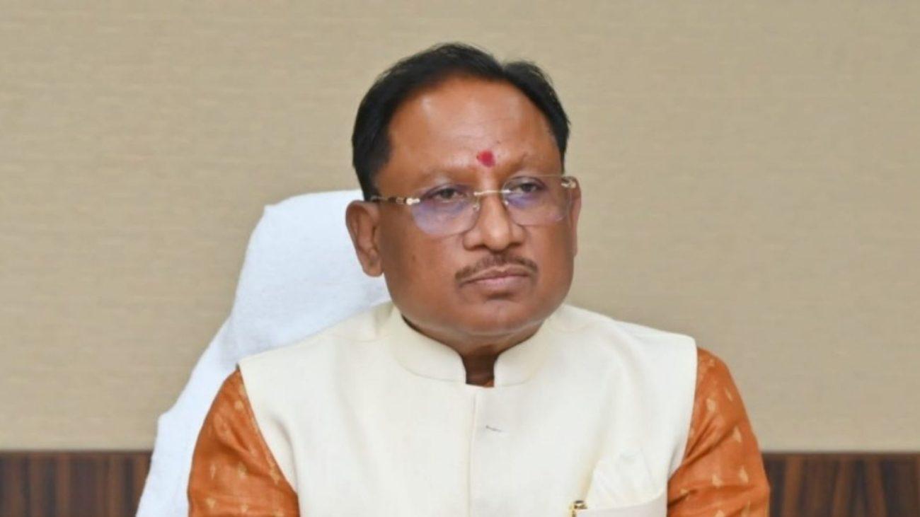 नक्सलवाद पर अब तक की सबसे बड़ी सफलता, 1.41 करोड़ के इनामी समेत 81 माओवादियों ने किया आत्मसमर्पण