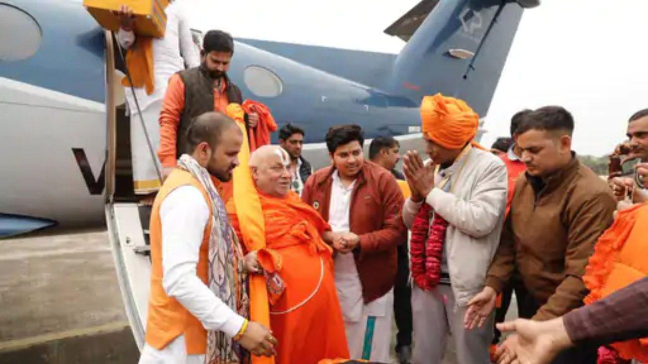 नारनौल में रामभद्राचार्य की कथा: 30 एकड़ में पंडाल, RSS प्रमुख समेत कई CM आमंत्रित, आयोजक पर हो चुकी है ED की रेड