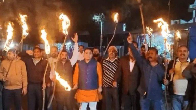 मध्य प्रदेश में आज भारत बंद का असर, 6000 से ज्यादा बैंक शाखाओं में कामकाज ठप, बीमा-डाक-BSNL कर्मचारी भी हड़ताल पर