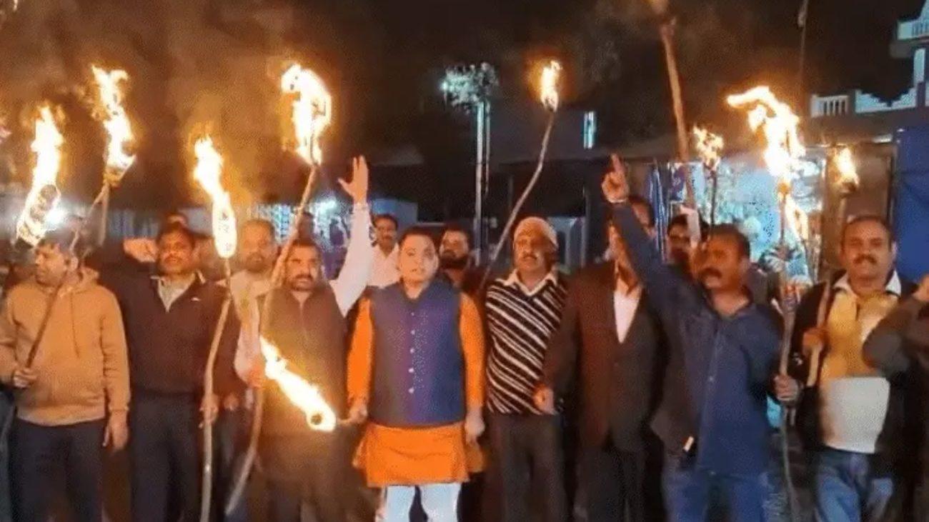 मध्य प्रदेश में आज भारत बंद का असर, 6000 से ज्यादा बैंक शाखाओं में कामकाज ठप, बीमा-डाक-BSNL कर्मचारी भी हड़ताल पर