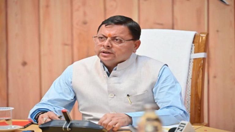 धामी सरकार ने राज्य आंदोलनकारियों की पेंशन बढ़ाई, जानें अब किस श्रेणी में हर महीने कितने हजार रुपये मिलेंगे