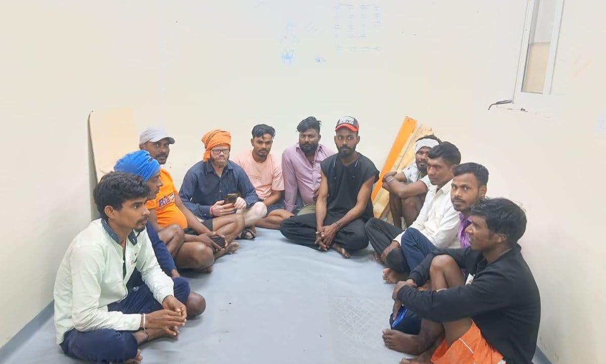 दुबई में फंसे झारखंड के 14 मजदूर, 3 महीने से नहीं मिला वेतन, वीडियो भेजकर लगाई वतन वापसी की गुहार