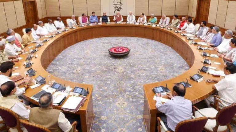 मोदी कैबिनेट का बड़ा फैसला, केरल का नाम बदलकर ‘केरलम’ करने के प्रस्ताव को दी मंजूरी, जानें नए नाम के पीछे का तर्क