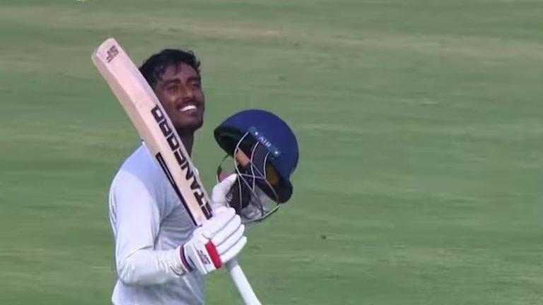 टूटा तिहरा शतक का सपना, चाहिए था सिर्फ 1 रन, 299 रनों पर क्लीन बोल्ड हुए सुदीप कुमार घरामी