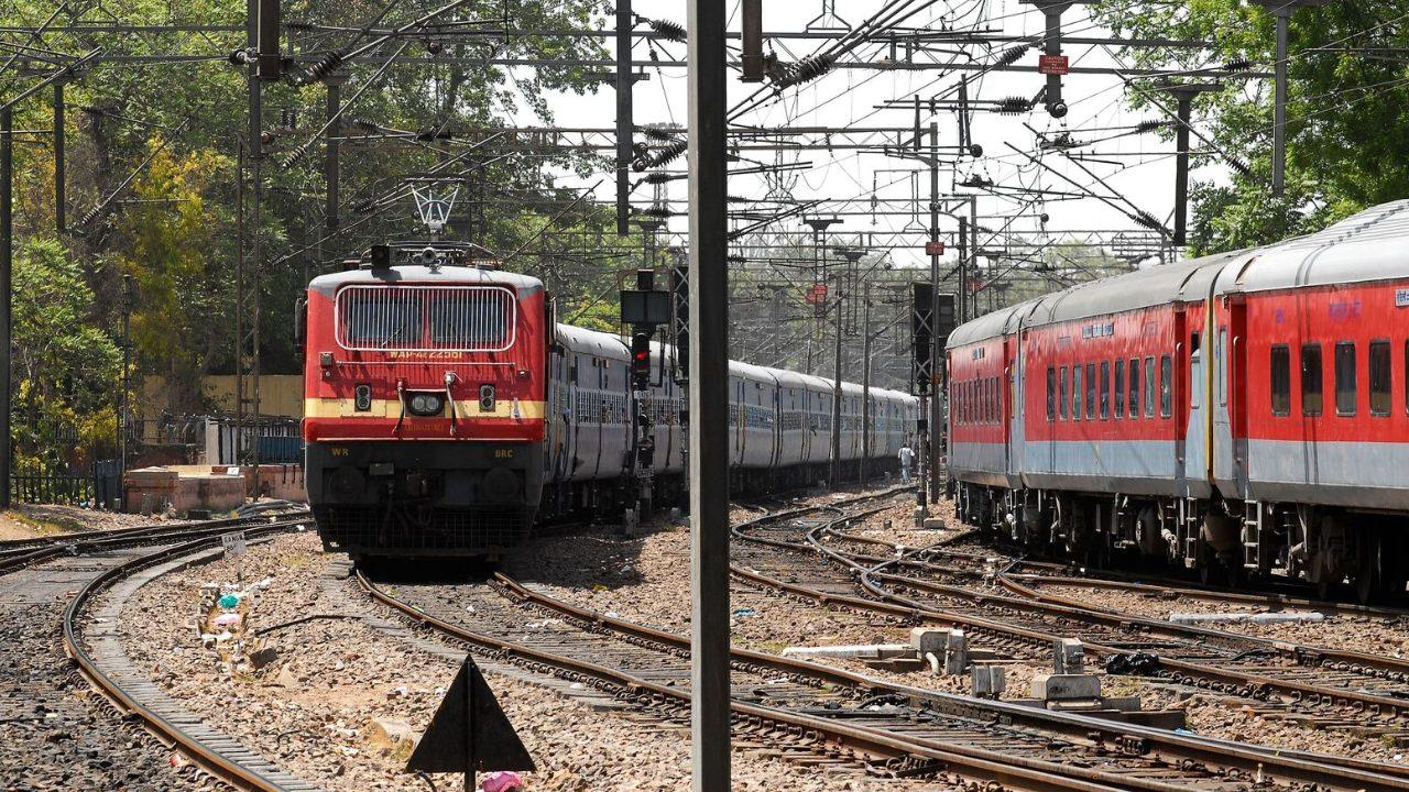 यात्रियों के लिए जरूरी खबर, मध्यप्रदेश-छत्तीसगढ़ से गुजरने वाली कई ट्रेनें 3 से 24 मई तक रद्द, यात्रा करने से पहले चेक कर लें अपनी गाड़ी