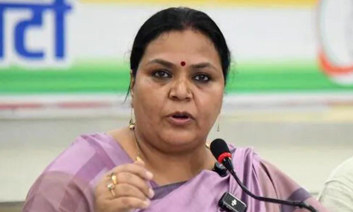 केंद्रीय बजट पर भड़कीं झारखंड की मंत्री दीपिका पांडेय, बोलीं- ‘केंद्र का सौतेला व्यवहार, मध्यम वर्ग निराश’