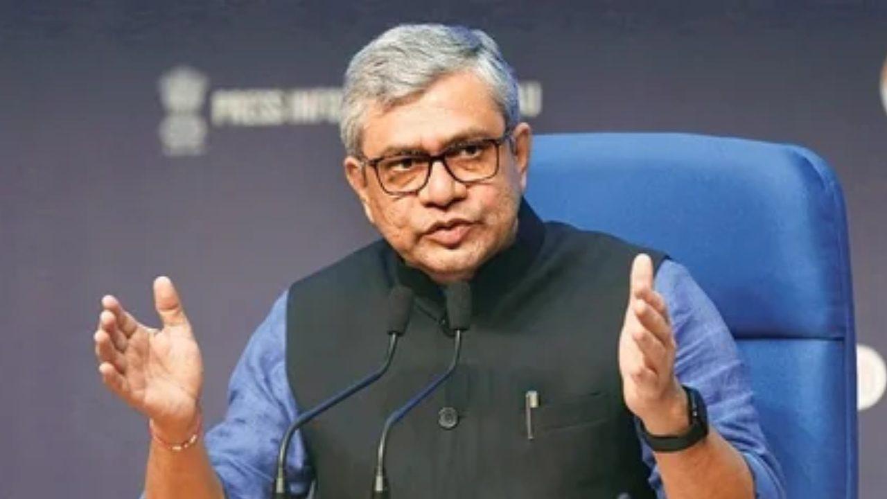 रेल मंत्री अश्विनी वैष्णव ने बेंगलुरु-मुंबई प्रीमियम ट्रेन शुरू करने की घोषणा की, कर्नाटक को मिला 7,748 करोड़ का रिकॉर्ड बजट