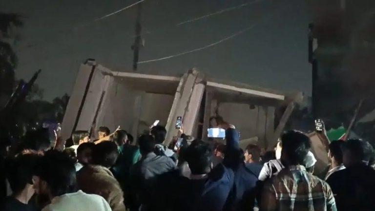 कोटा में निर्माणाधीन इमारत गिरने से बड़ा हादसा, कई लोग मलबे में दबे, बचाव कार्य जारी