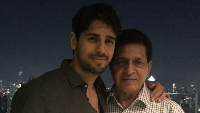 एक्टर सिद्धार्थ मल्होत्रा के परिवार पर टूटा दुखों का पहाड़, पिता का हुआ निधन, दिल्ली में किया गया अंतिम संस्कार