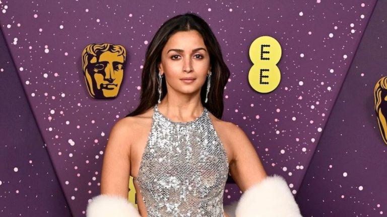 BAFTA में आलिया भट्ट का देसी अंदाज़ वायरल, ‘नमस्कार’ बोलकर लूट ली लाइमलाइट